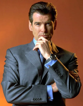 Pierce Brosnan as James Bond 007 in The World Is Not Enough (1999)