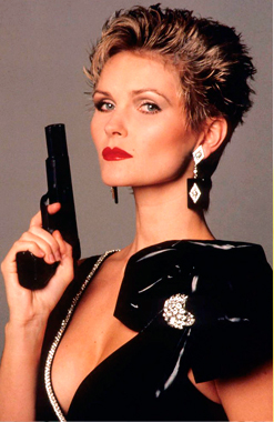Fiona Fullerton as Pola Ivanova