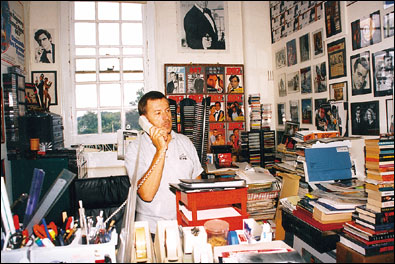 Graham Rye in Studio 1995 (Click for enlarged image)