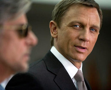 Daniel Craig as James Bond with Giancarlo Giannini as Mathis in Quantum of Solace