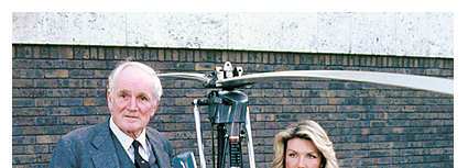 Desmond Llewelyn, Sue Vanner and Wing Commander Ken Wallis