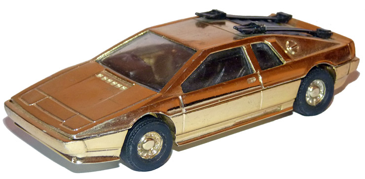 Corgi D04701  Lotus Esprit Turbo prototype gold-plated