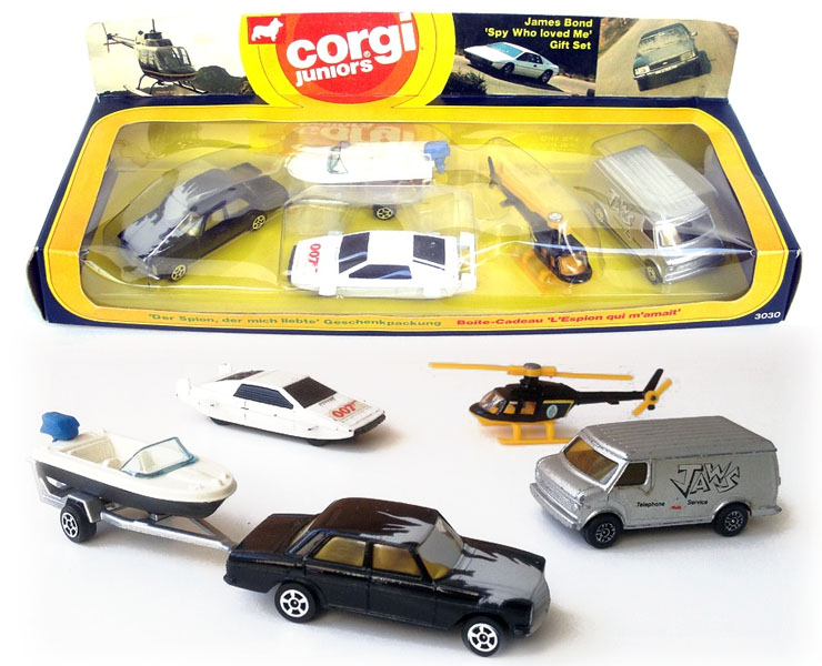 Corgi Juniors E3030  James Bond 'Spy Who Loved Me' Gift Set (1978)