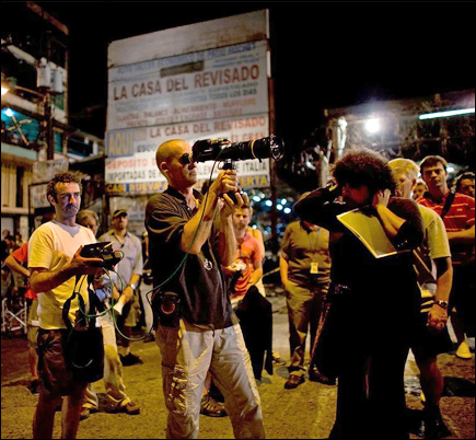 Director of photography Roberto Schaefer on location in Panama City. 