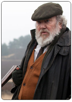 Kincade played by Albert Finney