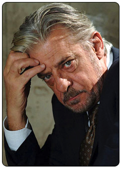 Rene Mathis played by Giancarlo Giannini