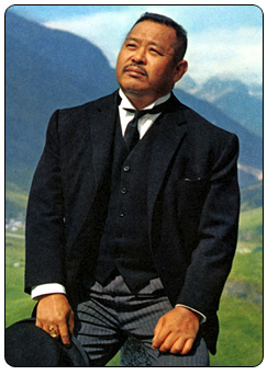 Oddjob played by Harold Sakata