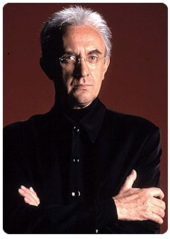 Elliot Carver played by Jonathan Pryce