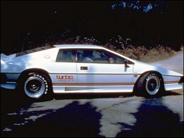 Lotus Esprit Turbo 2.2 [white]