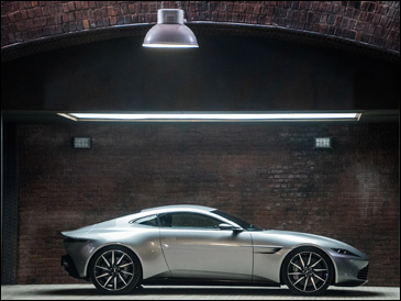 Aston Martin DB10