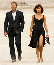 Daniel Craig and Olga Kurylenko in Quantum of Solace (2008)