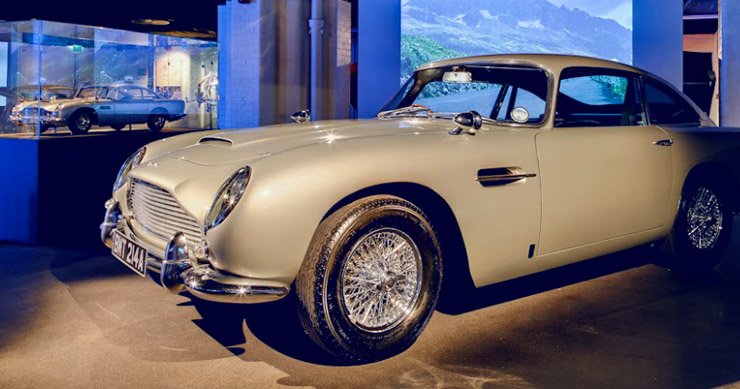 Bond in Motion - Aston Martin DB5