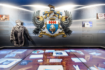Bond World 007 display - Blofeld coat of arms designed by Syd Cain