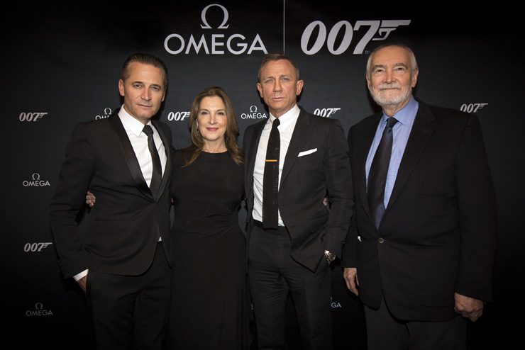 Raynald Aeschlimann, President and CEO of OMEGA with No Time To Die co-producer Barbara Broccoli, Daniel Craig (James Bond in No Time To Die) and Michael G. Wilson at the launch of the new Seamaster Diver 300M in New York.