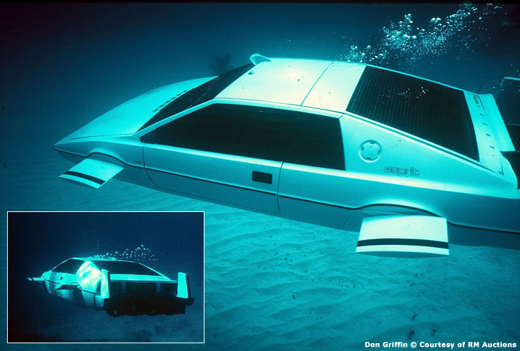 Iconic 007 Lotus Esprit 'submarine' car up for auction