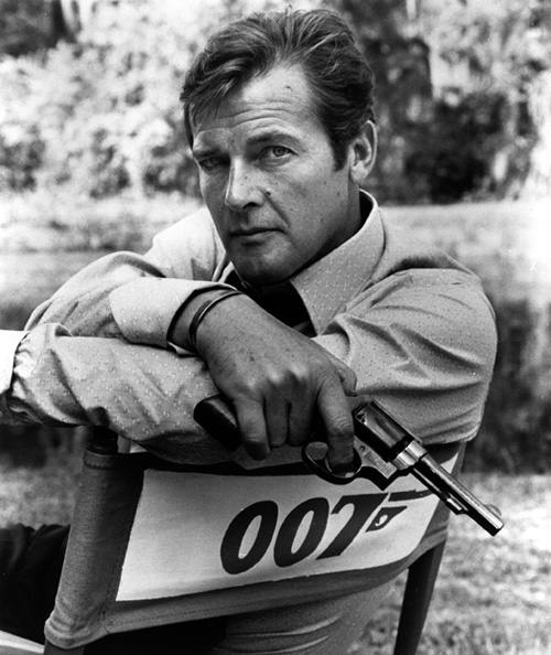 Sir Roger Moore (1927-2017)