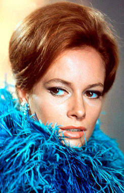 Luciana Paluzzi as Fiona Volpe